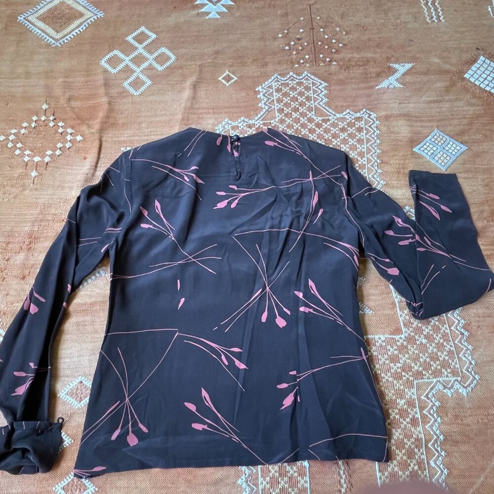 Vintage Carlisle 100% Silk Blouse – Abstract Floral Print | Brown & Rose | sz 6 - Picture 5 of 6
